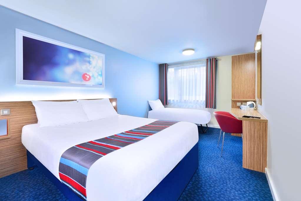 Travelodge Colwyn Bay Old Colwyn Номер фото