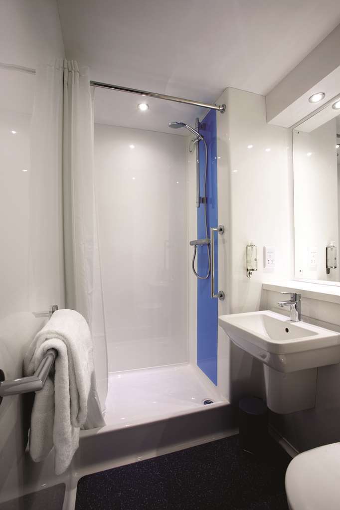 Travelodge Colwyn Bay Old Colwyn Номер фото