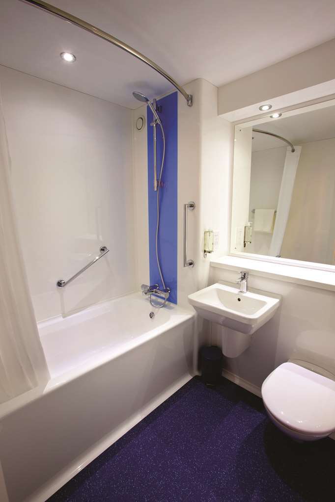 Travelodge Colwyn Bay Old Colwyn Номер фото